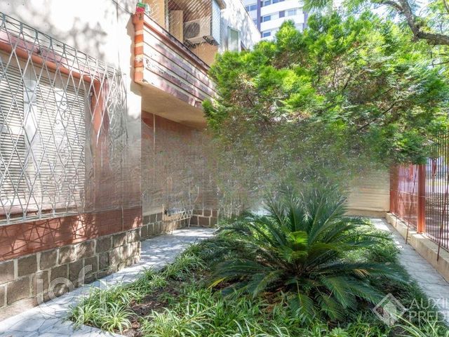 Apartamento com 70m², 2 dormitórios, Petrópolis em Porto Alegre