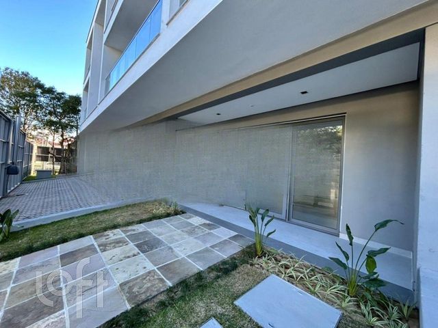 Apartamento com 134m², 2 dormitórios, 2 suítes, 2 vagas, Chácara das Pedras em Porto Alegre