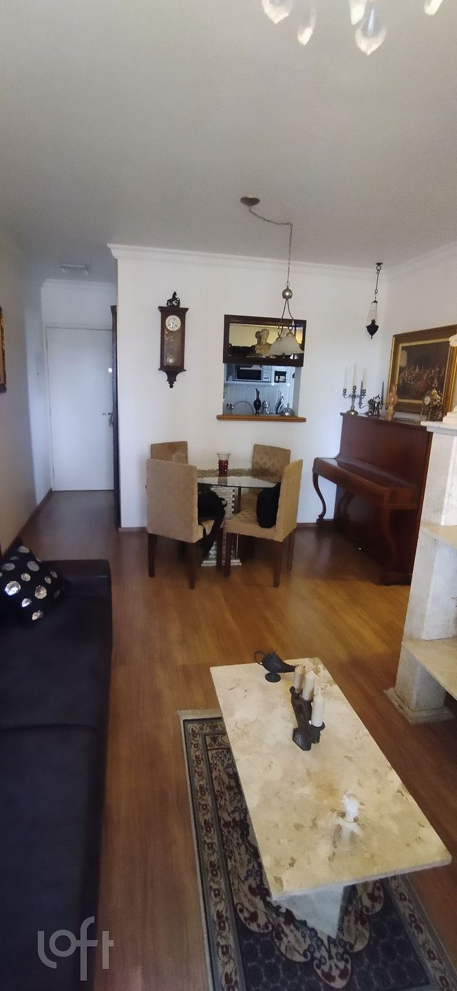 Apartamento à venda com 3 quartos, 68m² - Foto 2
