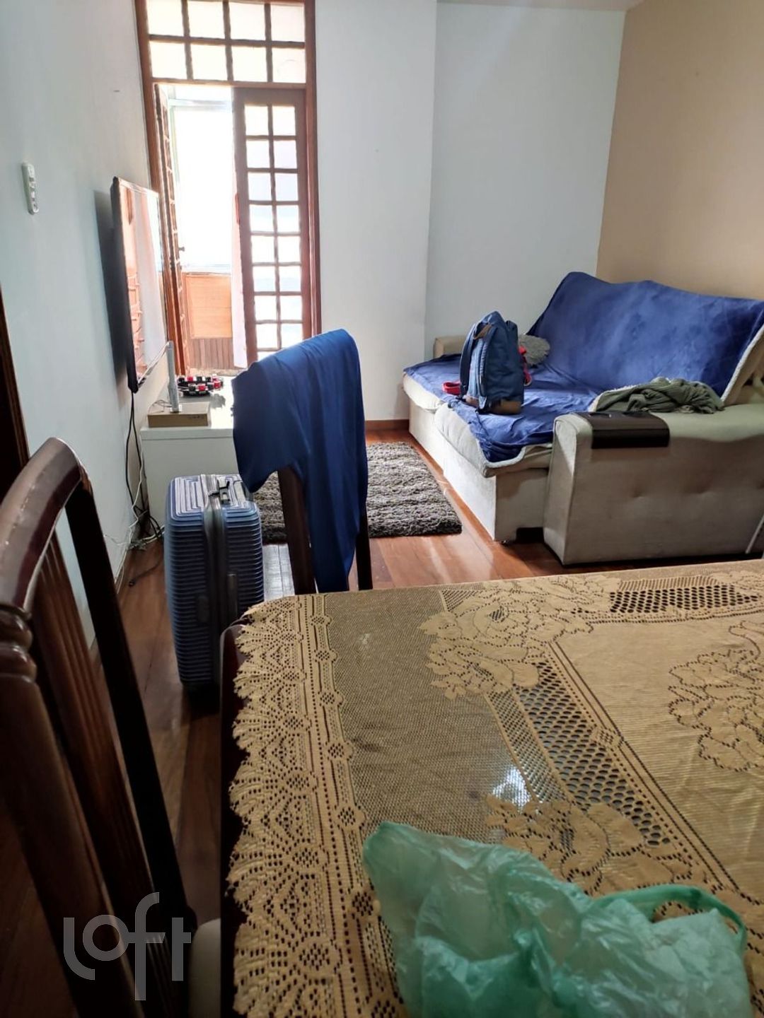 Apartamento à venda com 2 quartos, 70m² - Foto 1