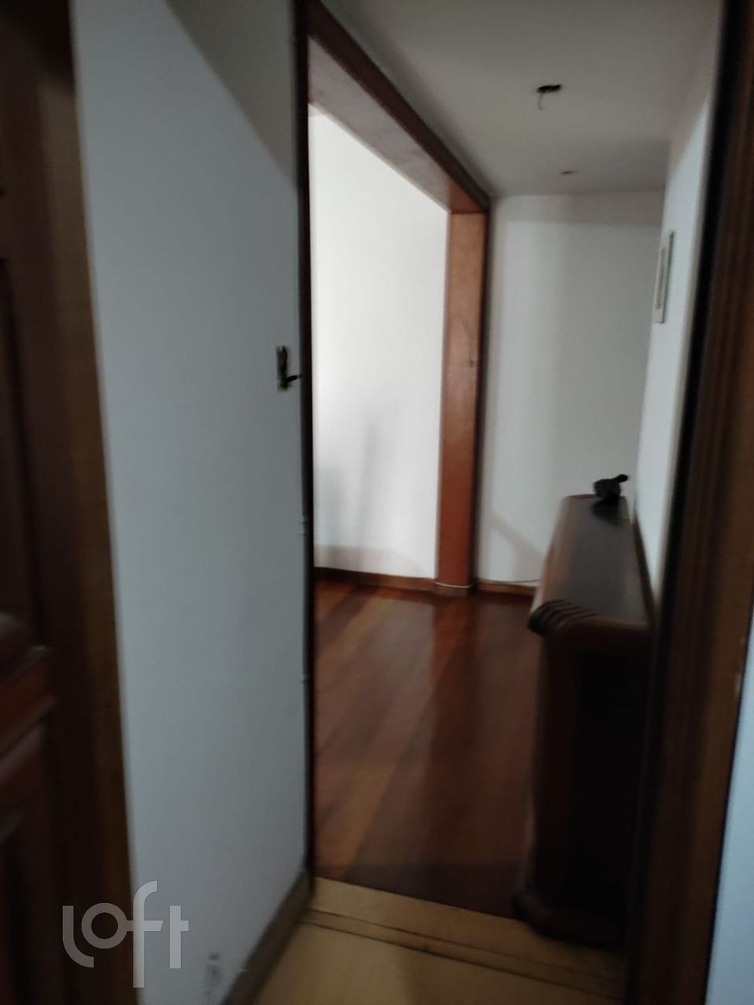 Apartamento à venda com 2 quartos, 70m² - Foto 23