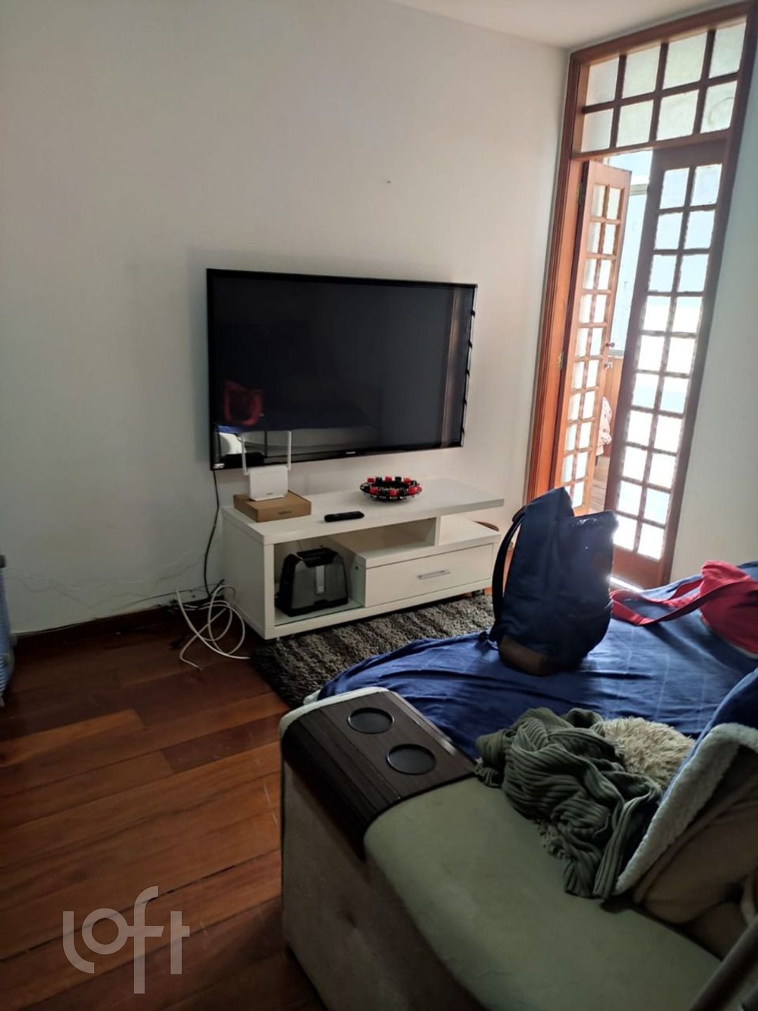 Apartamento à venda com 2 quartos, 70m² - Foto 3