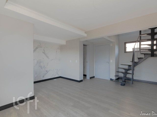 Apartamento com 55m², 2 dormitórios, 1 vaga, Jardim Botânico em Porto Alegre