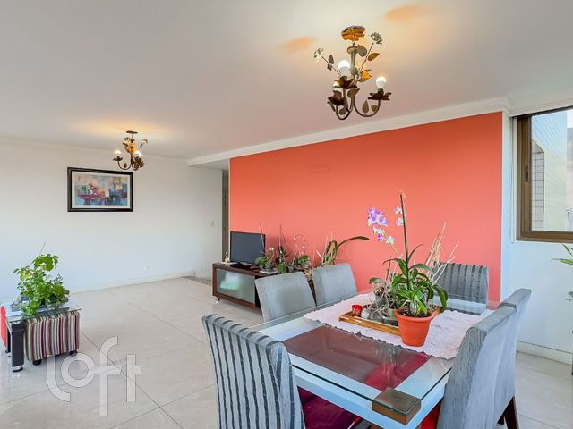 Apartamento com 143m², 3 dormitórios, 1 suíte, 2 vagas, Boa Vista em Porto Alegre