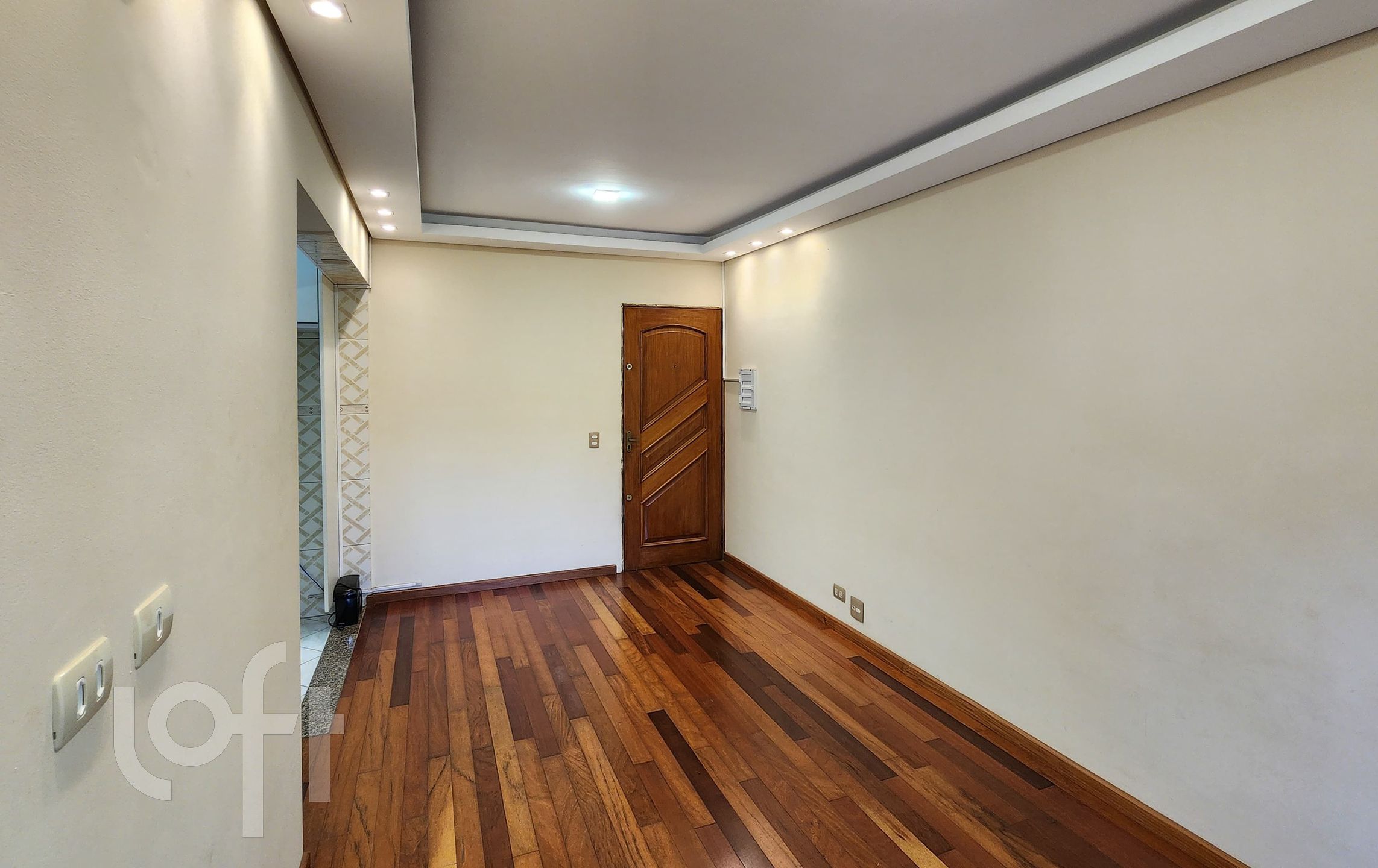 Apartamento à venda com 2 quartos, 61m² - Foto 2