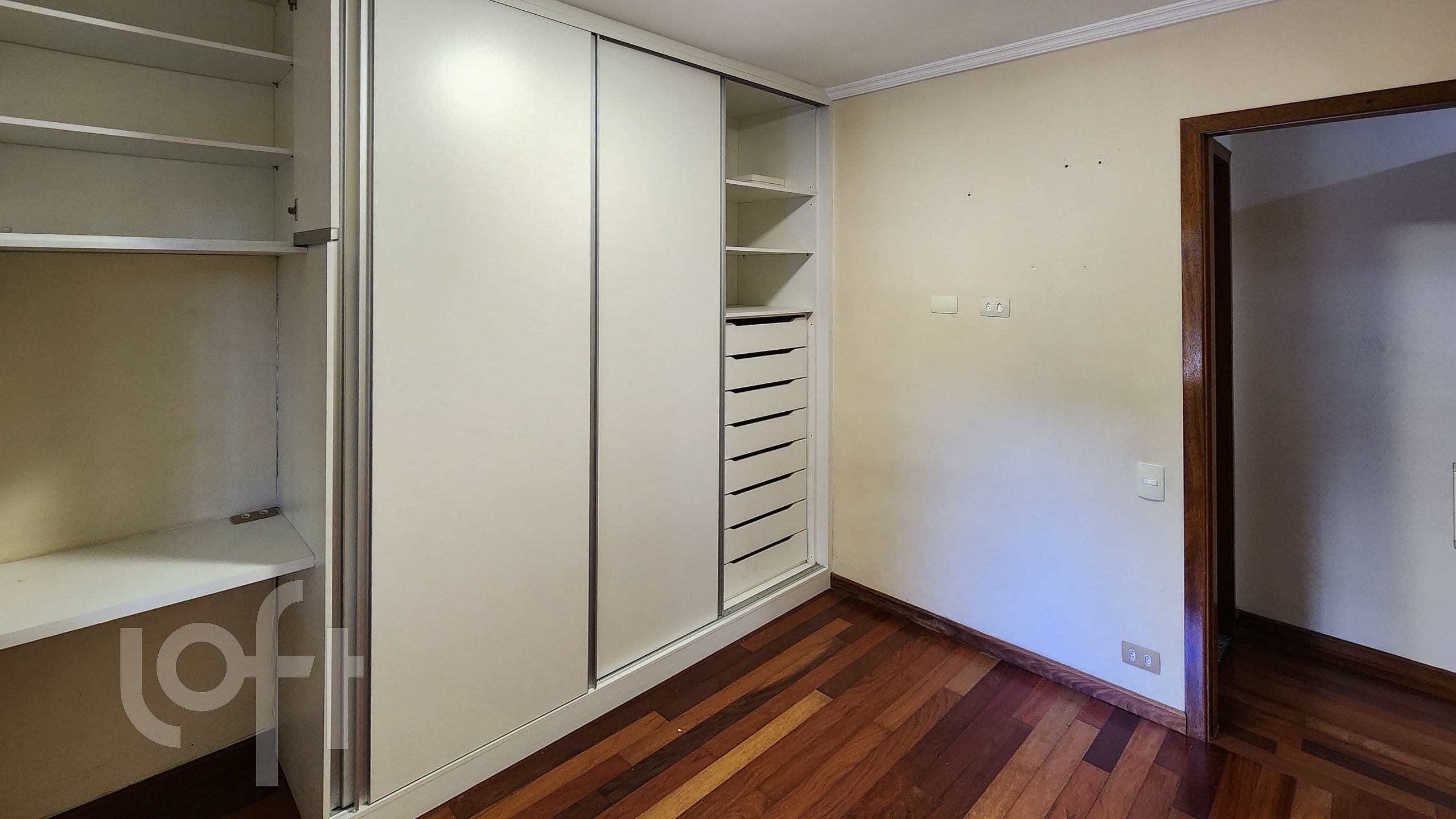 Apartamento à venda com 2 quartos, 61m² - Foto 14