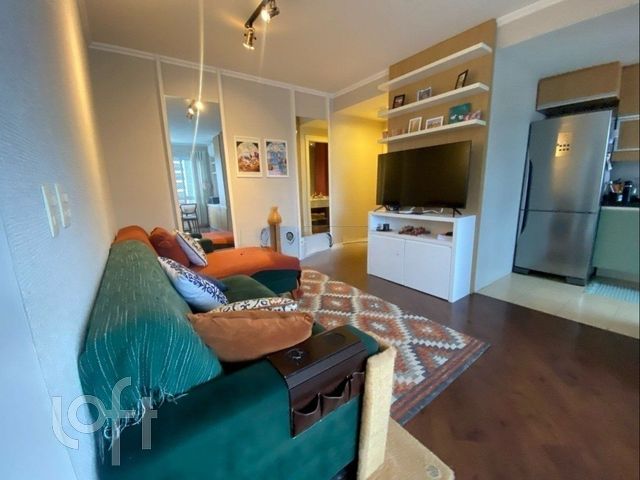 Apartamento com 61m², 2 dormitórios, 1 suíte, 1 vaga, Rio Branco em Porto Alegre