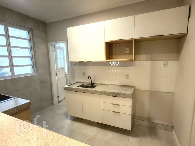 Apartamento com 66m², 2 dormitórios, Rio Branco em Porto Alegre