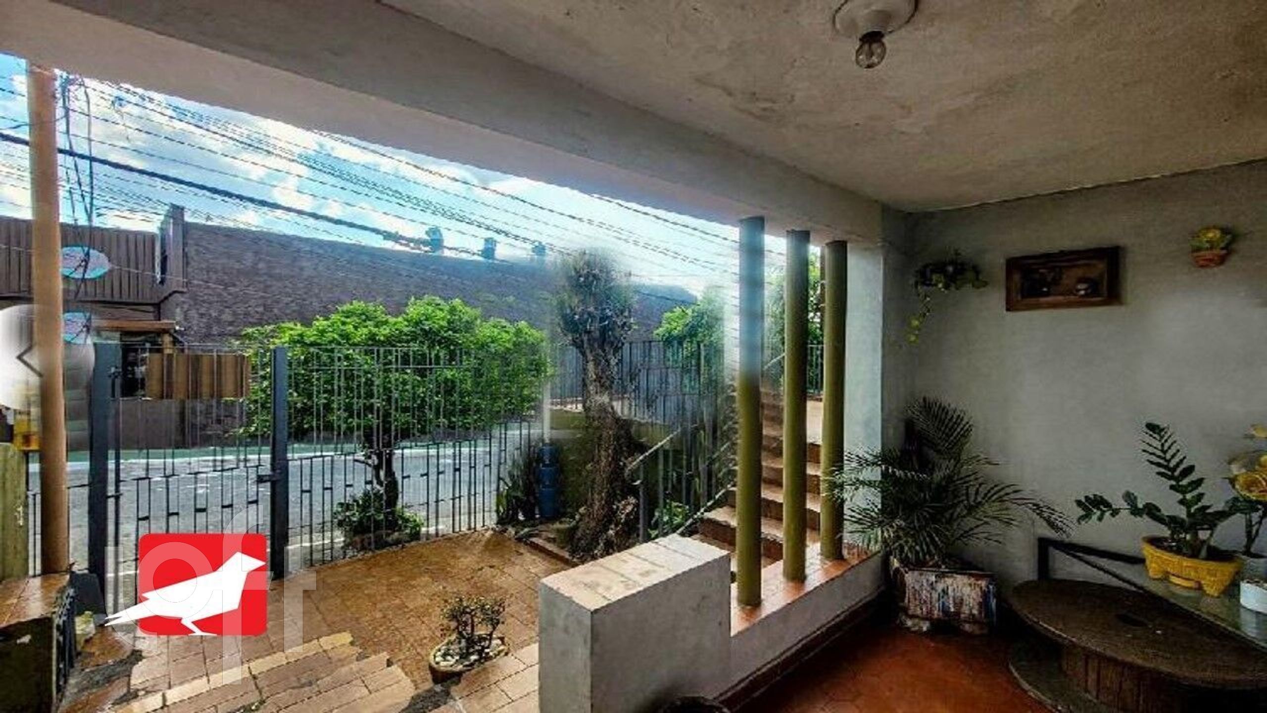 Casa à venda com 2 quartos, 140m² - Foto 4