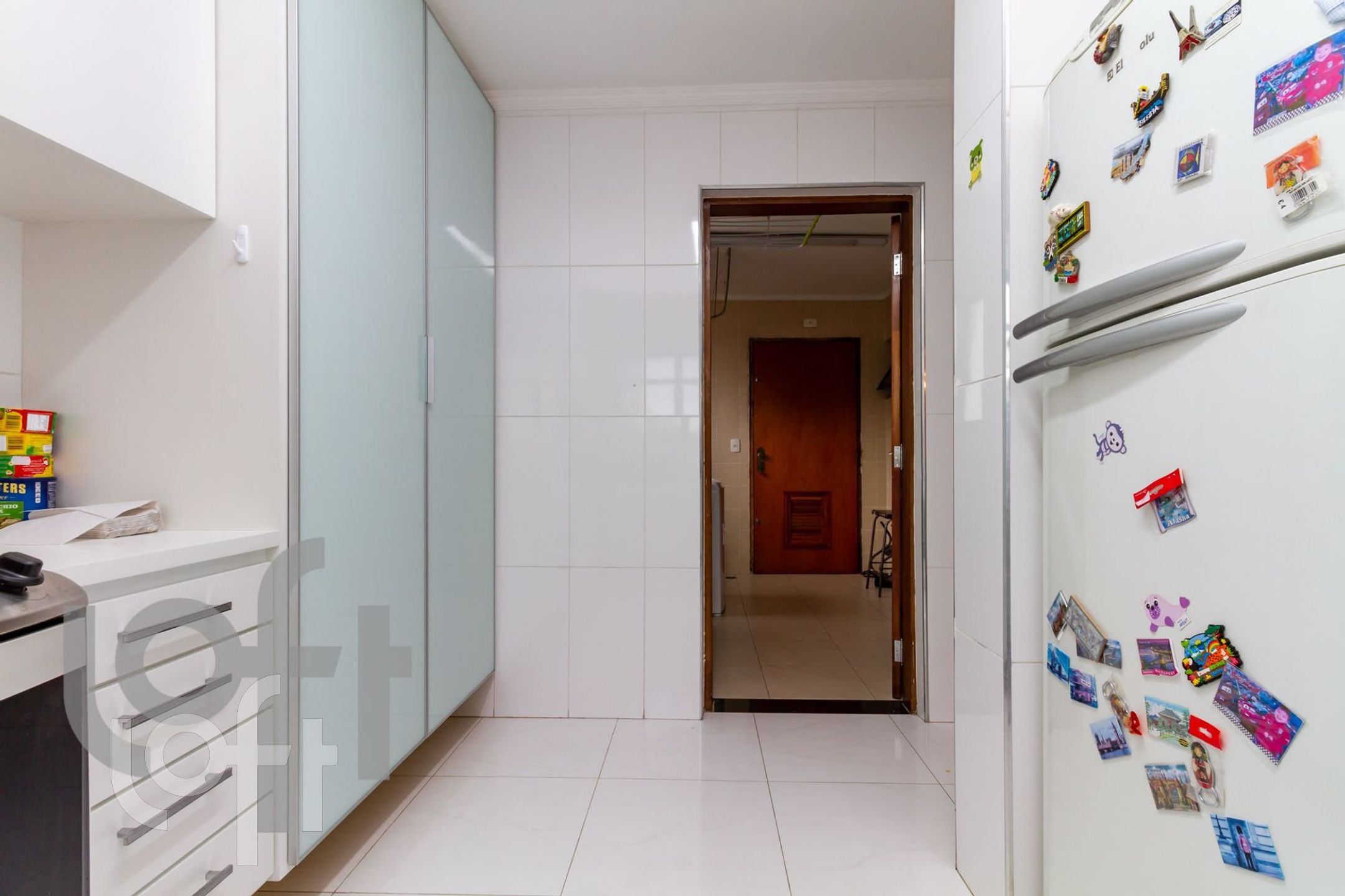 Apartamento à venda com 3 quartos, 184m² - Foto 10