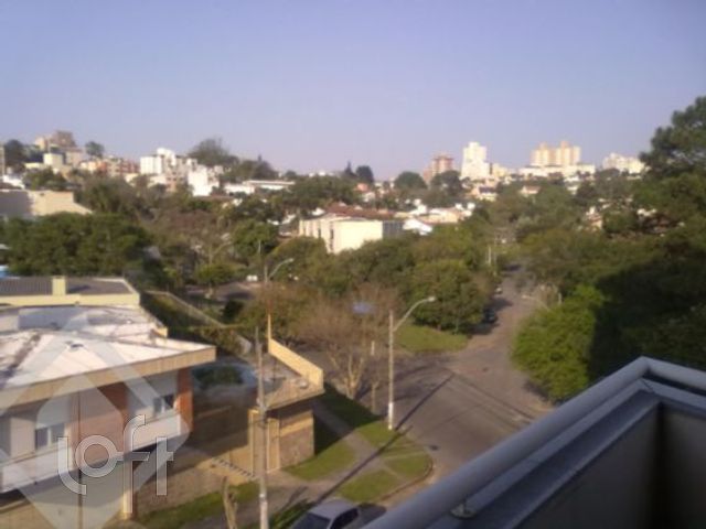 Apartamento com 81m², 2 dormitórios, 1 suíte, 2 vagas, Chácara das Pedras em Porto Alegre