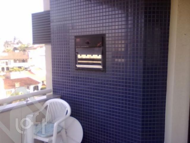 Apartamento com 81m², 2 dormitórios, 1 suíte, 2 vagas, Chácara das Pedras em Porto Alegre