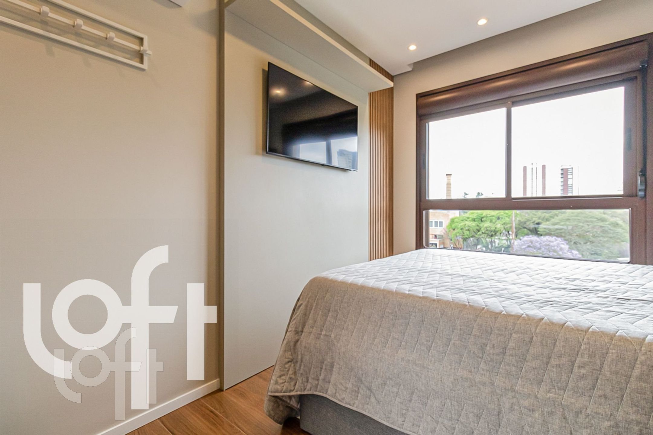 Apartamento à venda com 2 quartos, 75m² - Foto 5