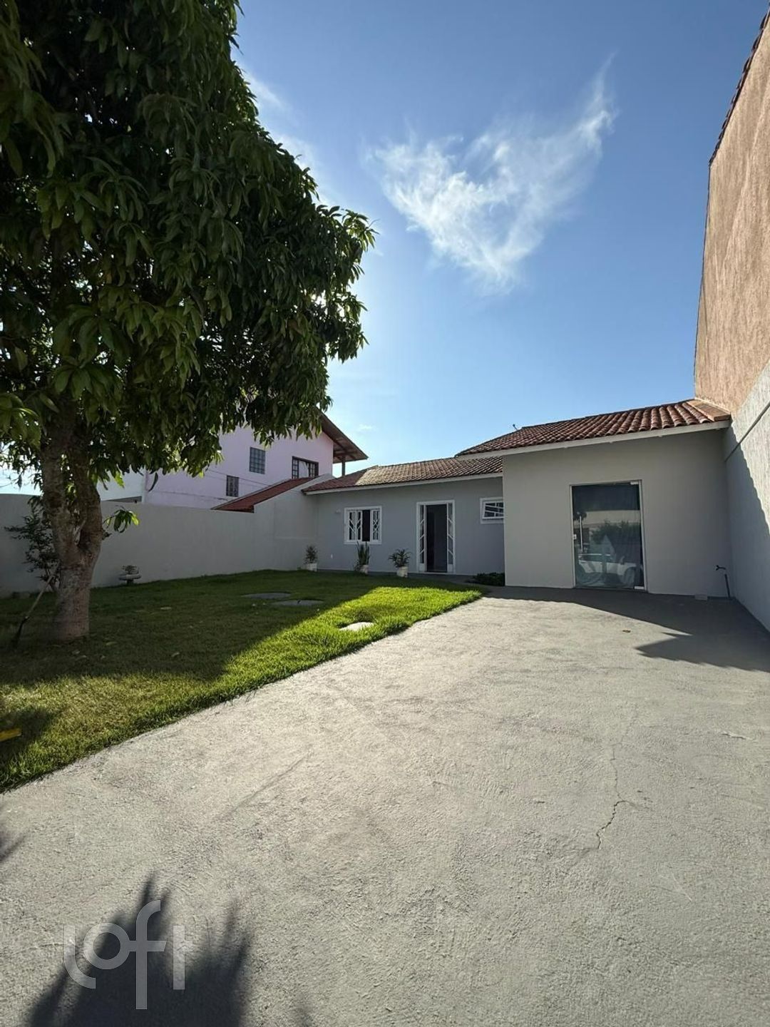 Casa à venda em Ressacada com 140 m², 3 quartos, 1 suíte, 3 vagas
