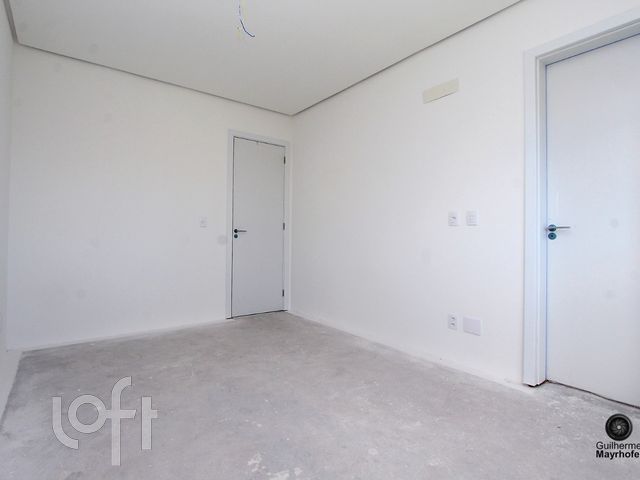Apartamento com 78m², 2 dormitórios, 2 suítes, 1 vaga, Petrópolis em Porto Alegre