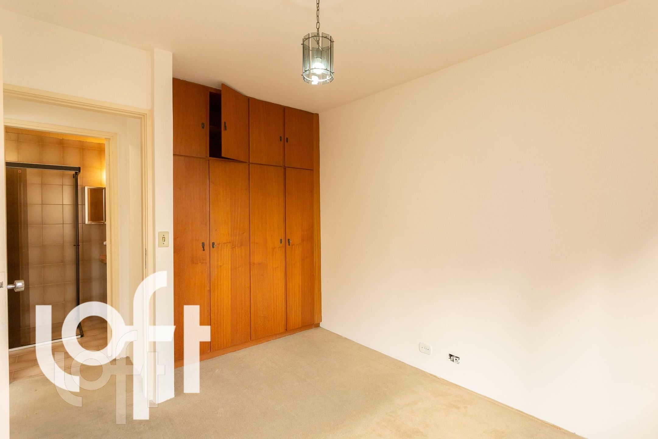 Apartamento à venda com 1 quarto, 43m² - Foto 2