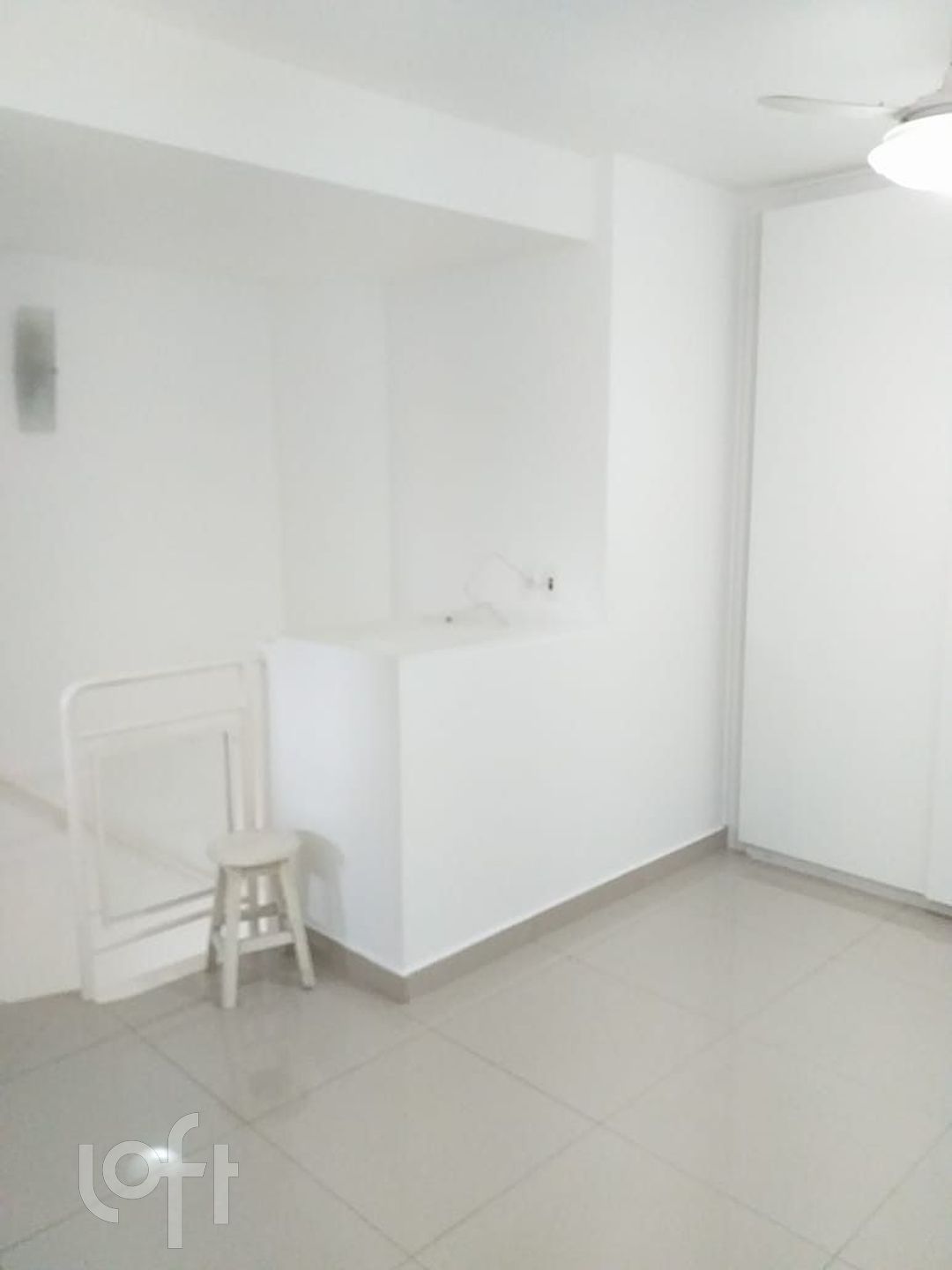 Apartamento à venda com 1 quarto, 50m² - Foto 29