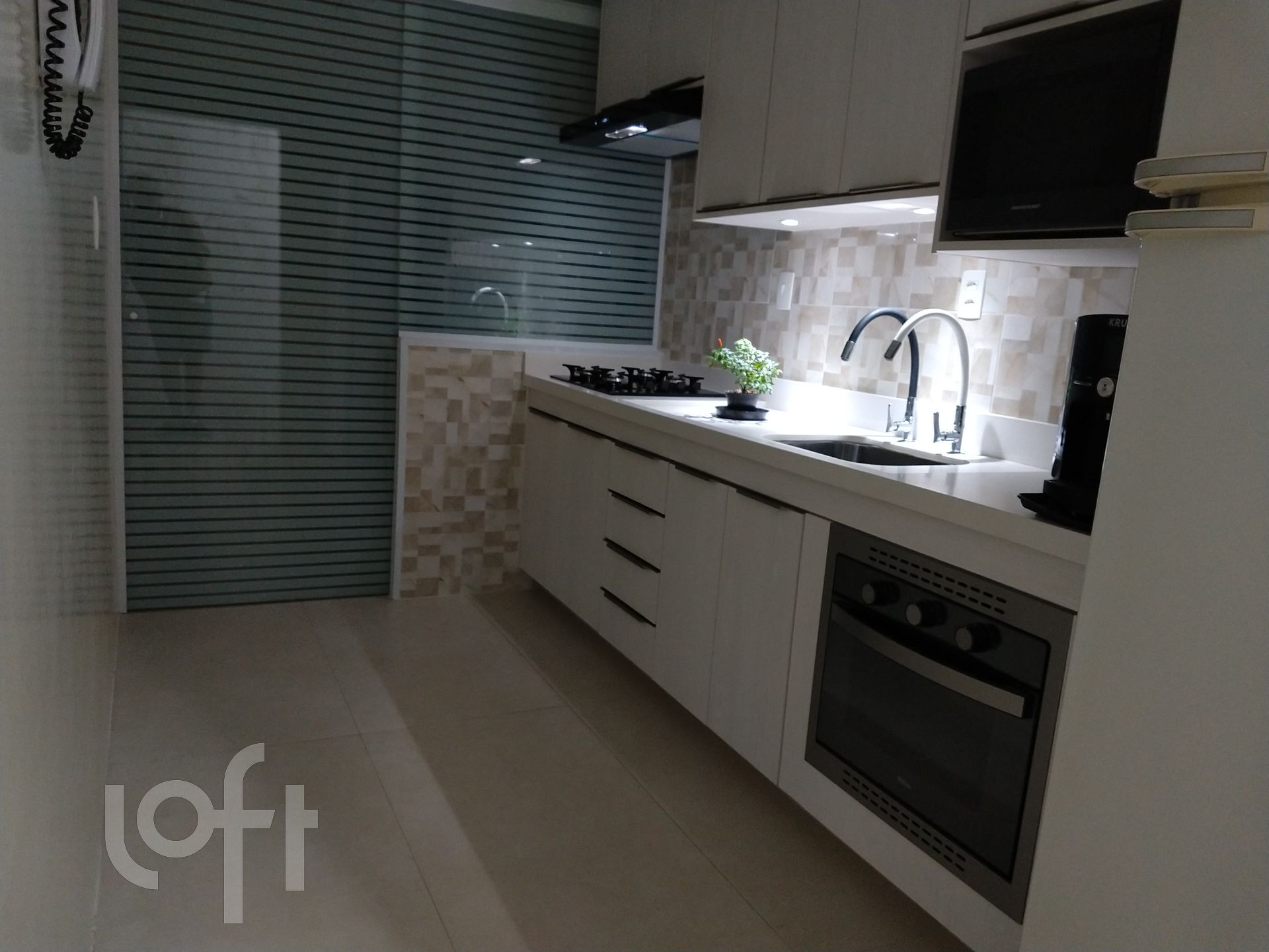 Apartamento à venda com 2 quartos, 157m² - Foto 14