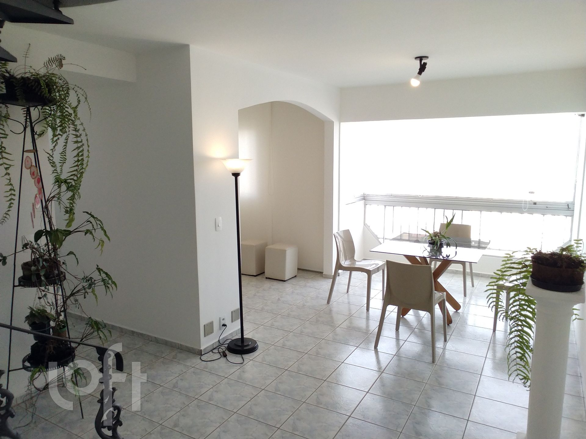 Apartamento à venda com 2 quartos, 157m² - Foto 1