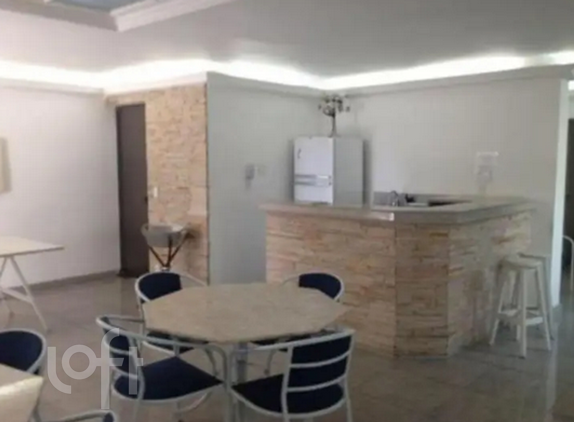 Apartamento à venda com 2 quartos, 157m² - Foto 3