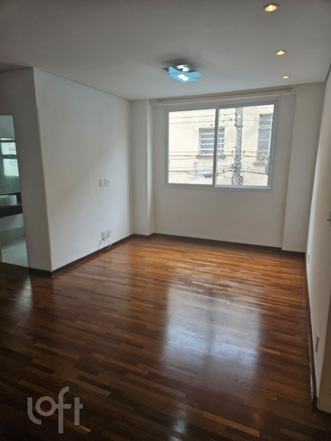 Apartamento à venda com 2 quartos, 65m² - Foto 2