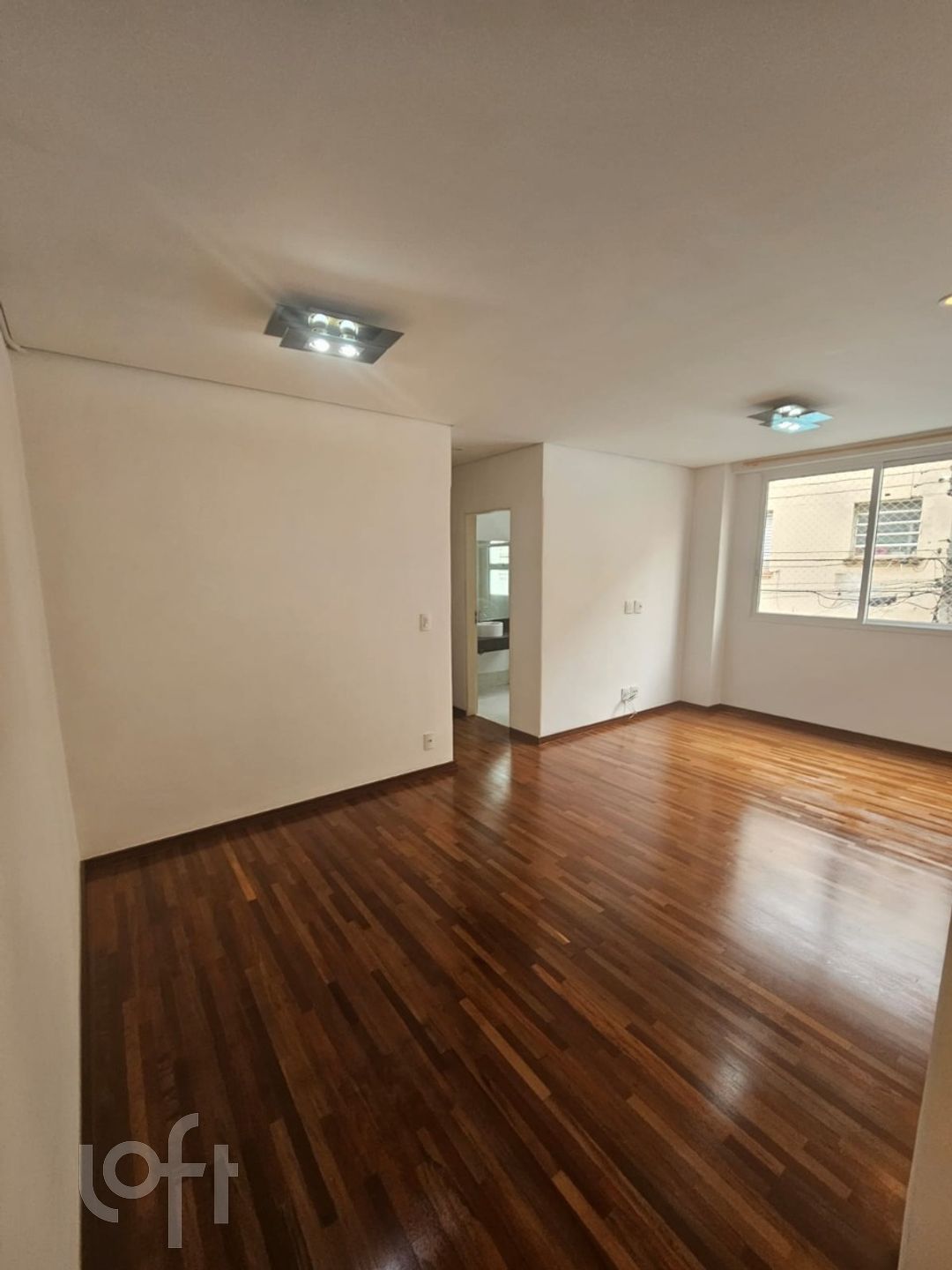 Apartamento à venda com 2 quartos, 65m² - Foto 3