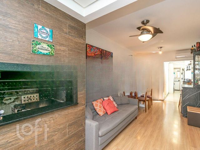 Apartamento com 60m², 2 dormitórios, 1 vaga, Petrópolis em Porto Alegre