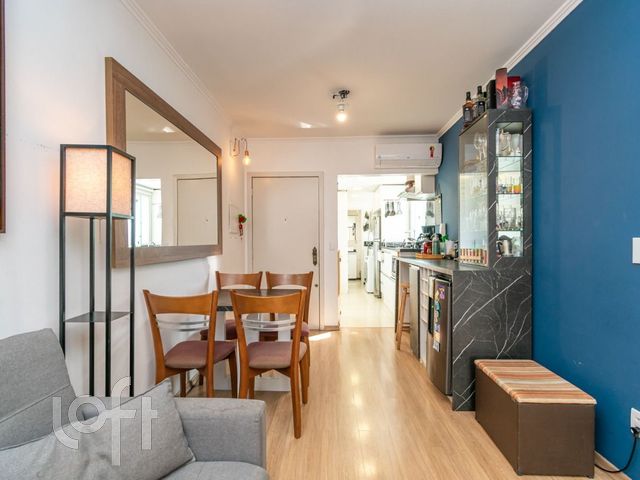 Apartamento com 60m², 2 dormitórios, 1 vaga, Petrópolis em Porto Alegre