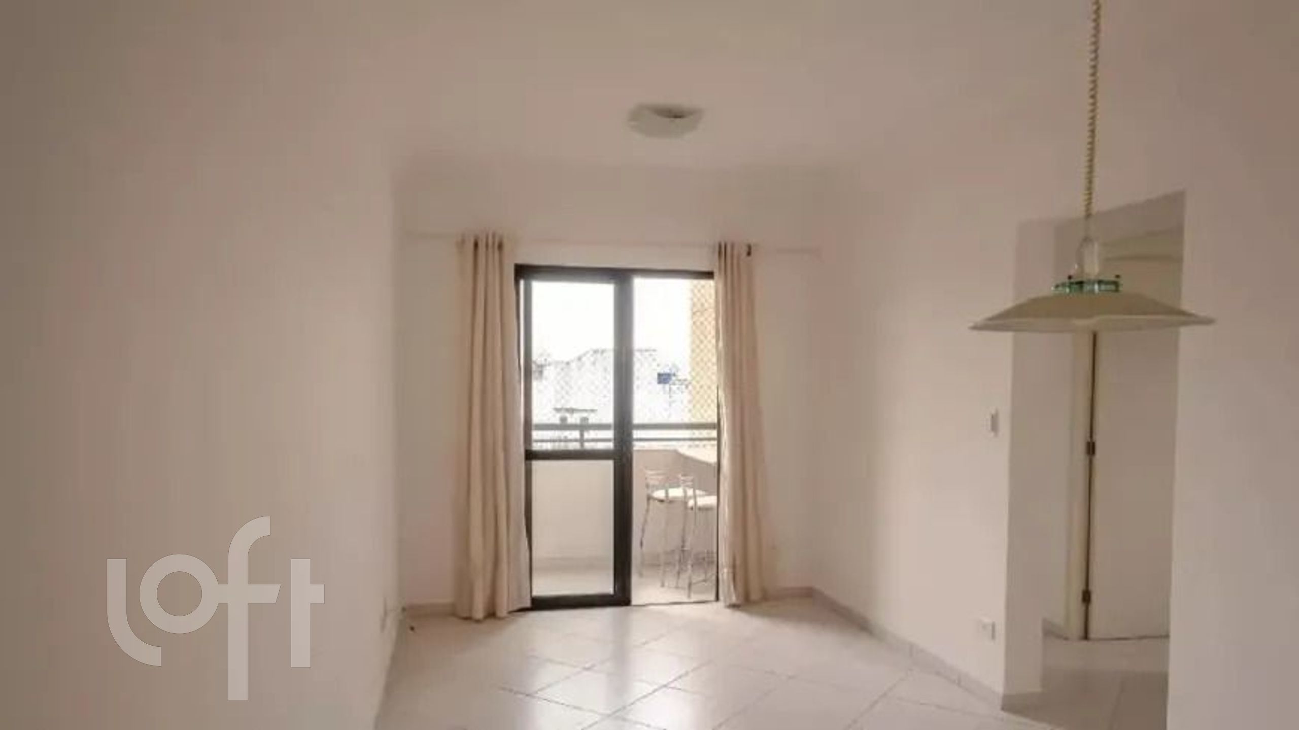 Apartamento à venda com 3 quartos, 79m² - Foto 2