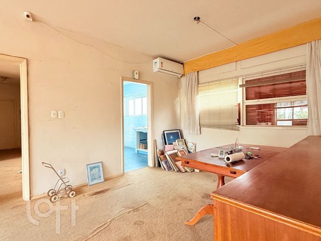 Apartamento com 204m², 4 dormitórios, 1 suíte, 2 vagas, Rio Branco em Porto Alegre