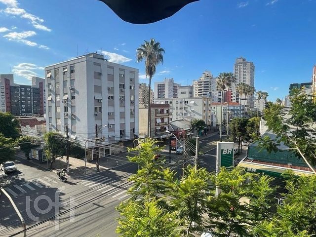 Apartamento com 86m², 2 dormitórios, 1 vaga, Menino Deus em Porto Alegre