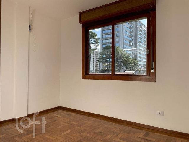 Apartamento com 86m², 2 dormitórios, 1 vaga, Menino Deus em Porto Alegre