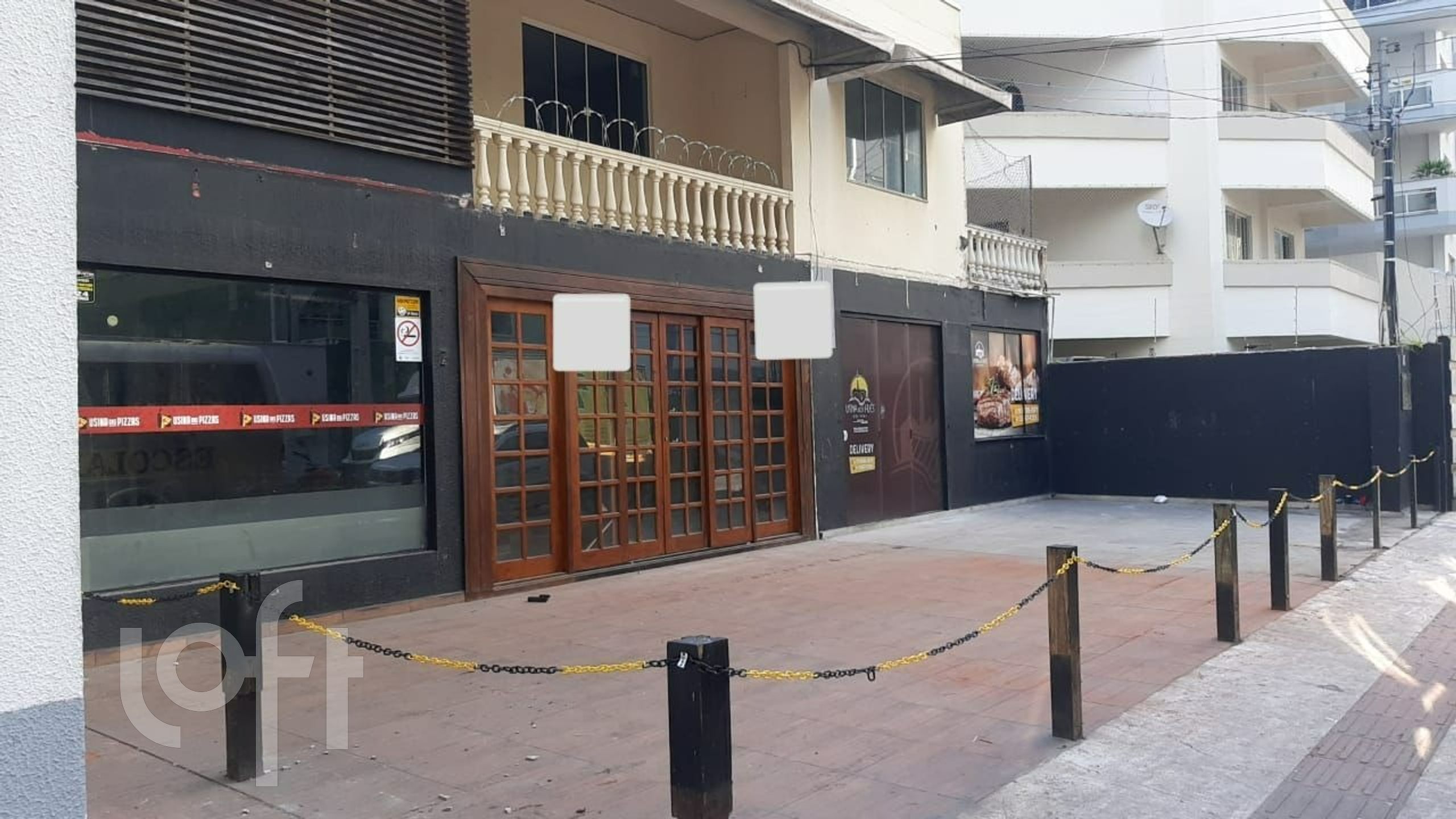 Casa Residencial com 266m², 3 quartos, no bairro Centro em Balneário Camboriú