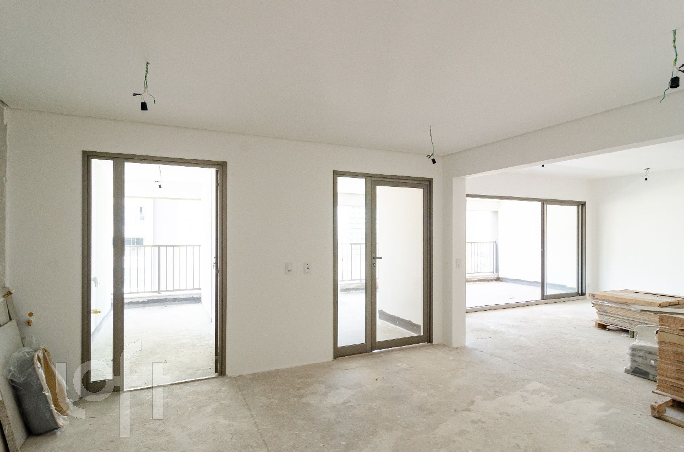 Apartamento à venda com 3 quartos, 158m² - Foto 5