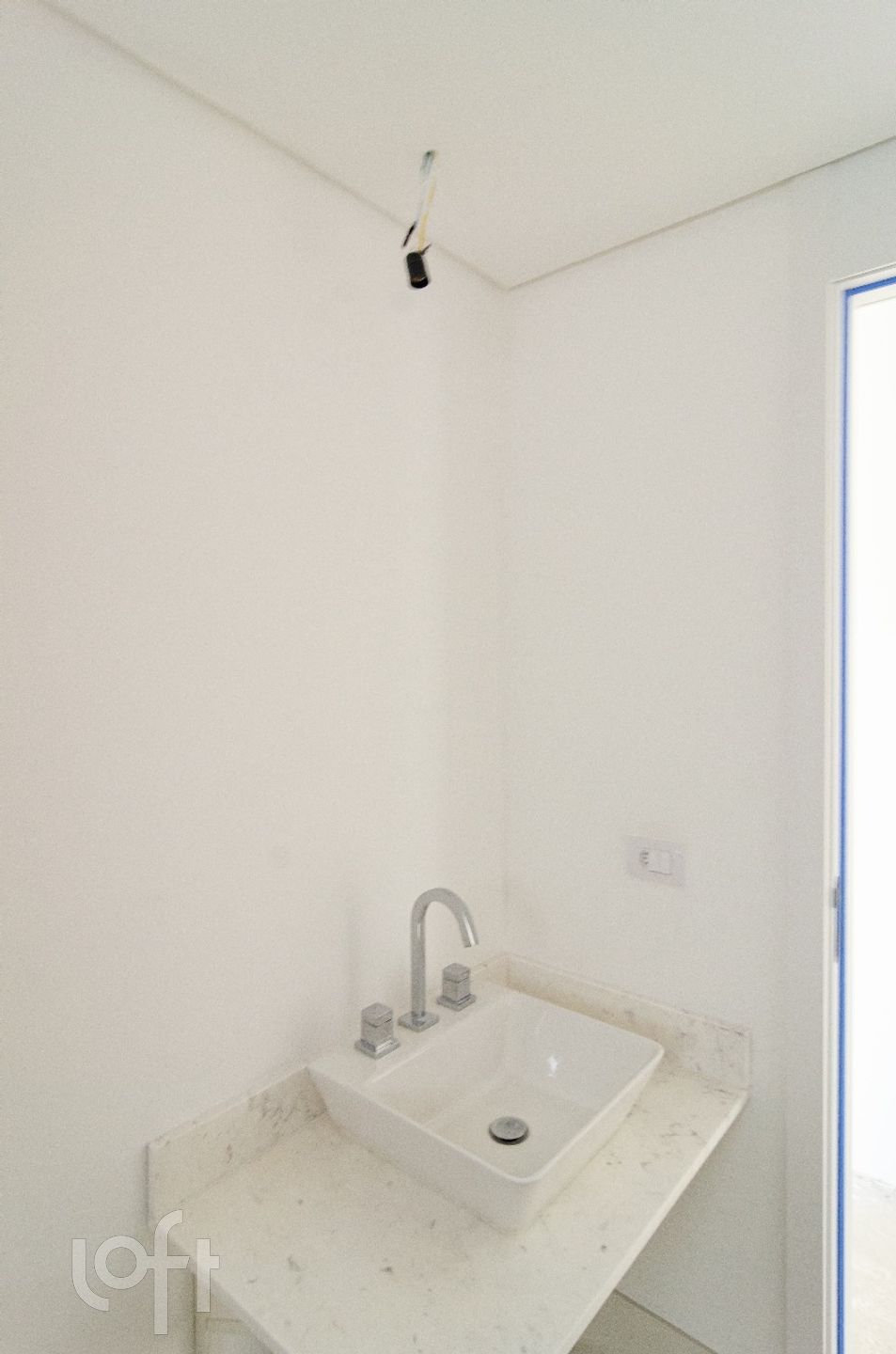 Apartamento à venda com 3 quartos, 158m² - Foto 18