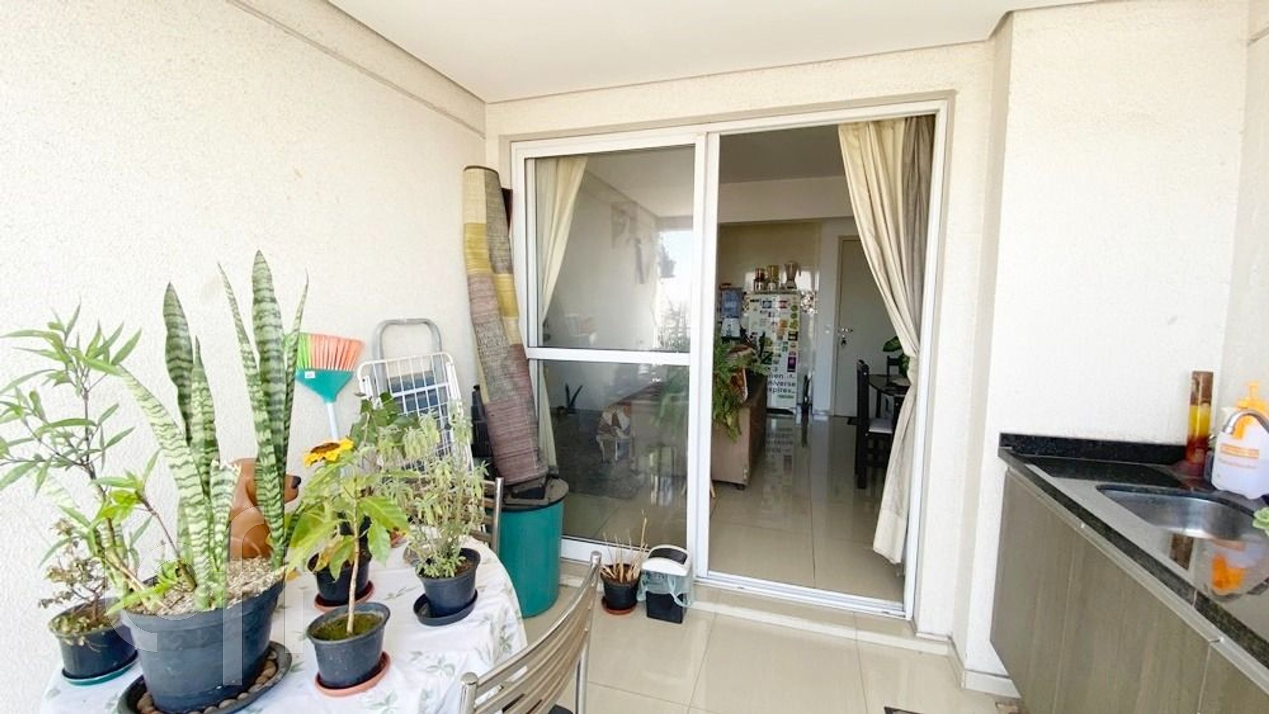 Apartamento à venda com 3 quartos, 79m² - Foto 9