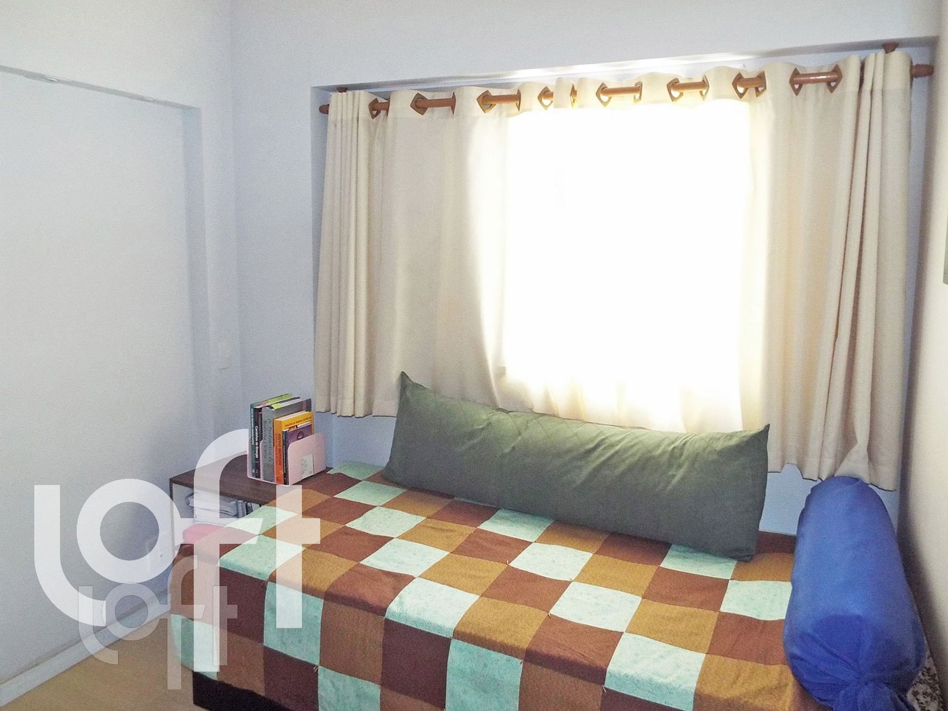 Apartamento à venda com 4 quartos, 140m² - Foto 11