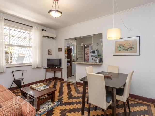 Apartamento com 96m², 3 dormitórios, 1 vaga, Rio Branco em Porto Alegre