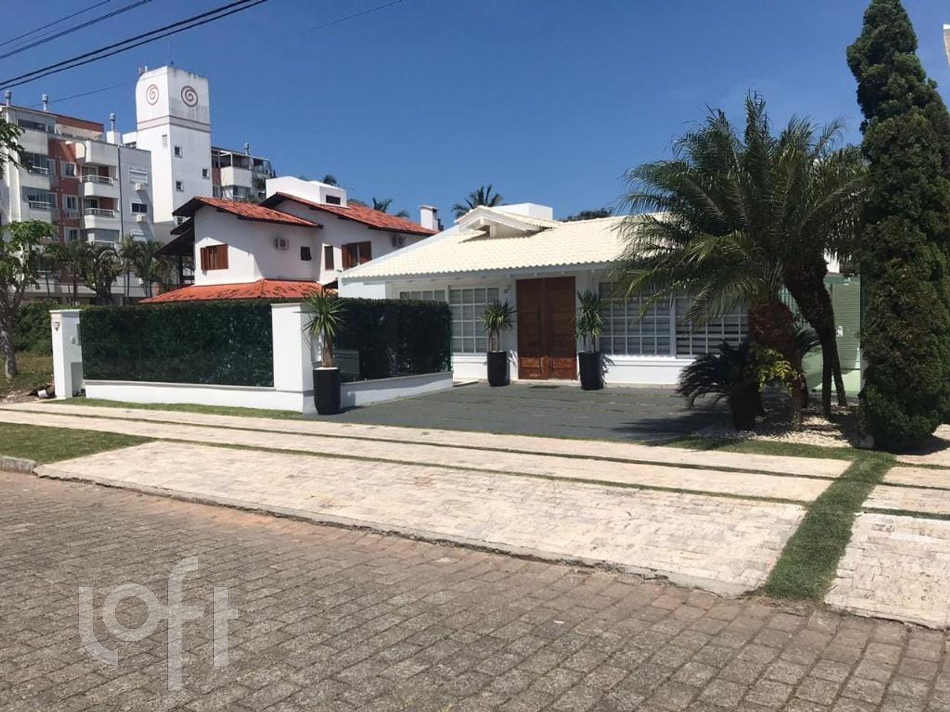 VENDA &#8211; Casa em Condomínio de 4 quartos no bairro Jurere Oeste, Florianópolis &#8211; PUngclns
