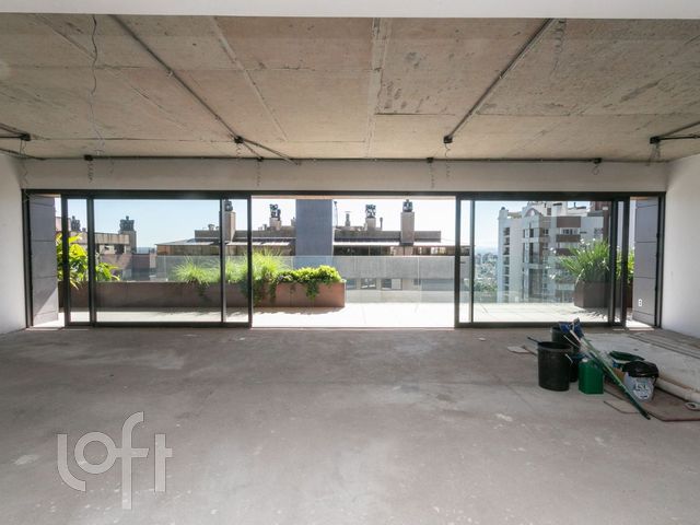 Apartamento com 232m², 3 dormitórios, 3 suítes, 3 vagas, Bela Vista em Porto Alegre