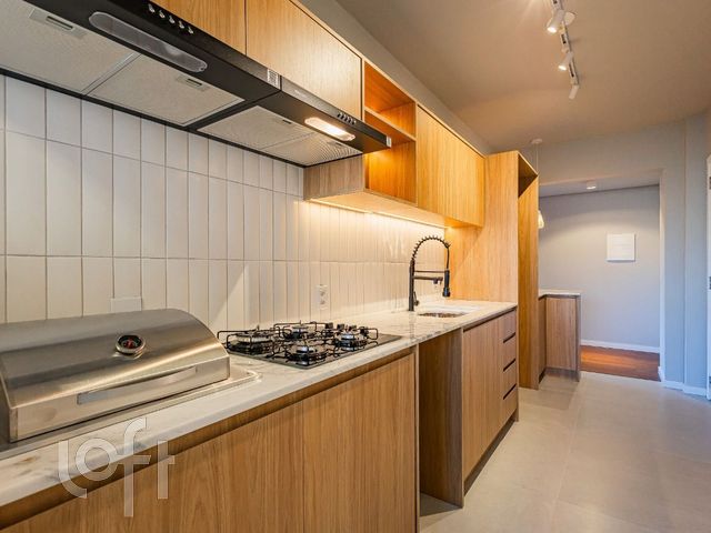 Apartamento com 99m², 3 dormitórios, 1 suíte, 1 vaga, Menino Deus em Porto Alegre