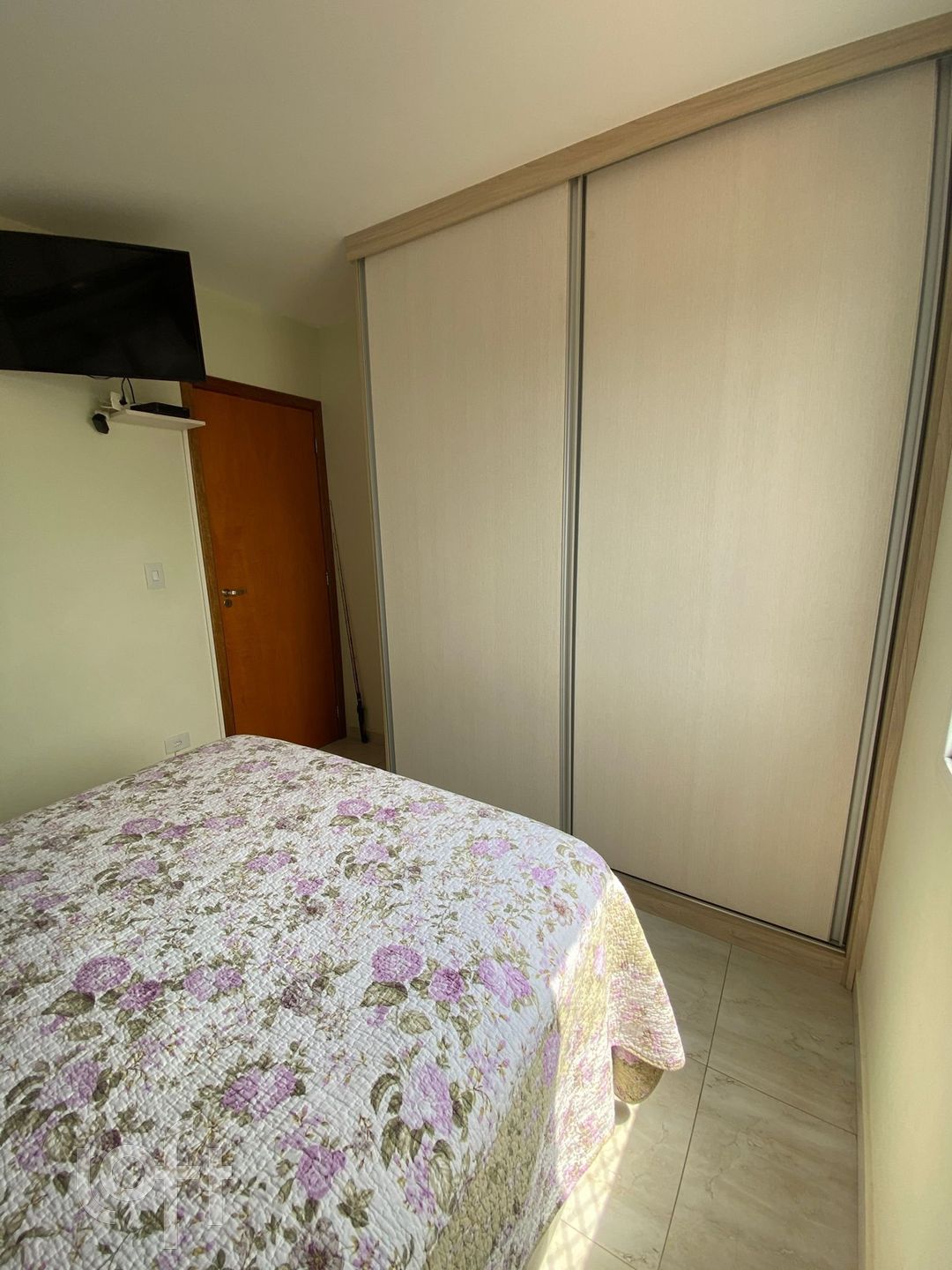 Apartamento à venda com 2 quartos, 60m² - Foto 4