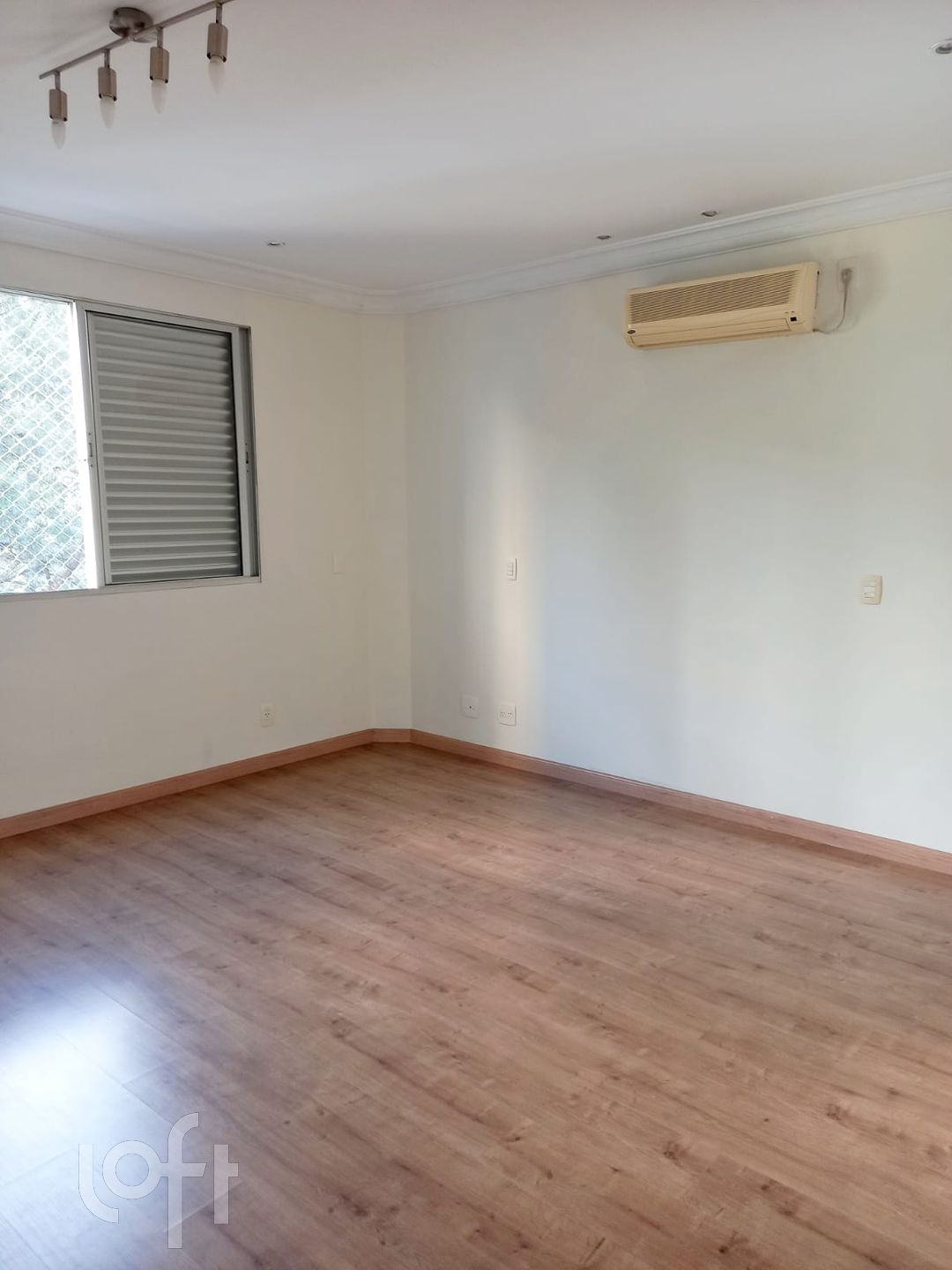 Apartamento à venda com 3 quartos, 183m² - Foto 19