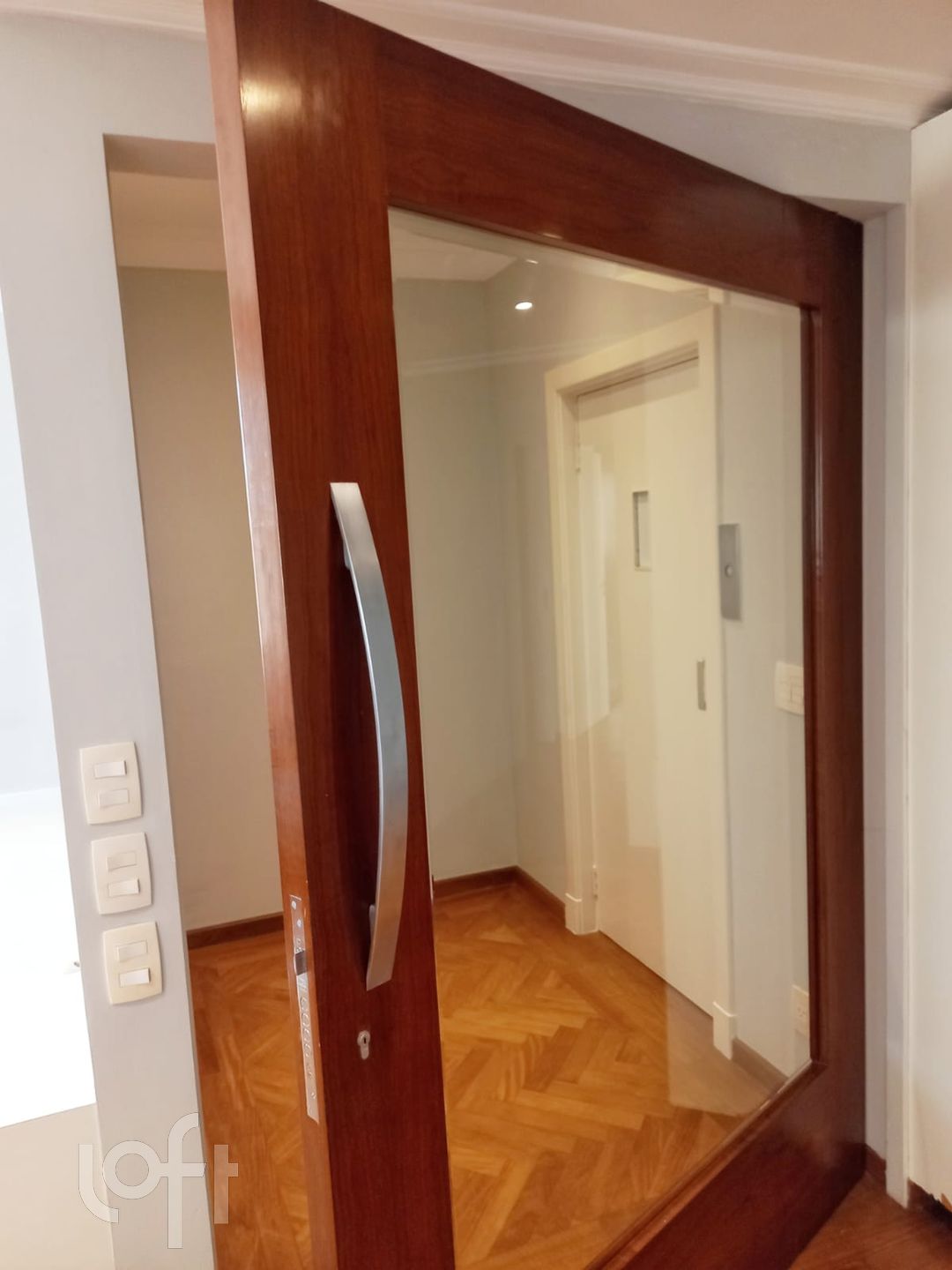 Apartamento à venda com 3 quartos, 183m² - Foto 10