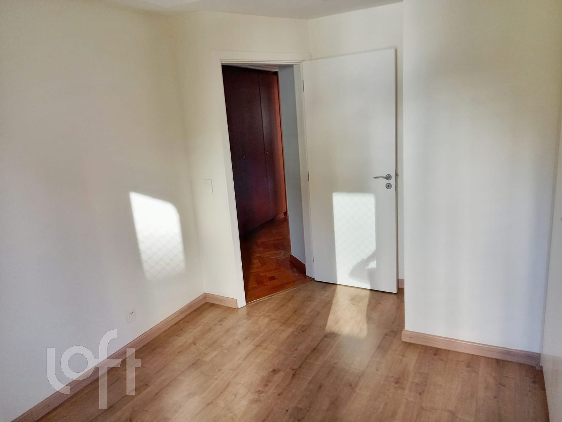 Apartamento à venda com 3 quartos, 183m² - Foto 26