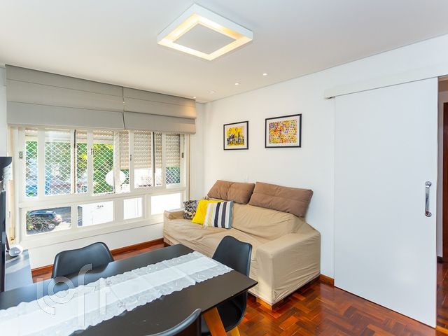 Apartamento com 72m², 2 dormitórios, 1 vaga, Higienópolis em Porto Alegre