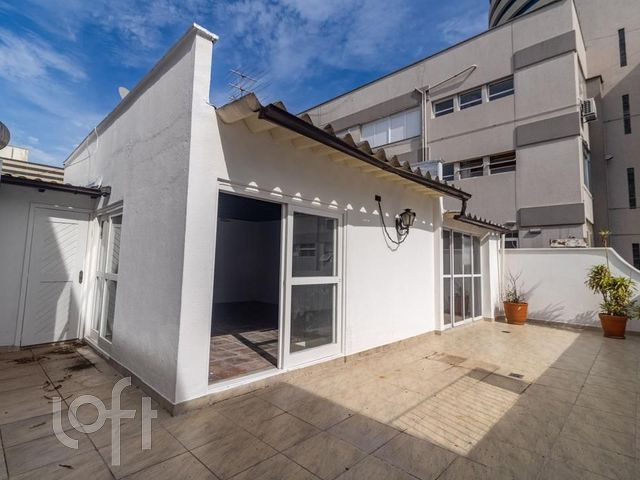 Apartamento com 219m², 3 dormitórios, 1 suíte, 2 vagas, Moinhos de Vento em Porto Alegre