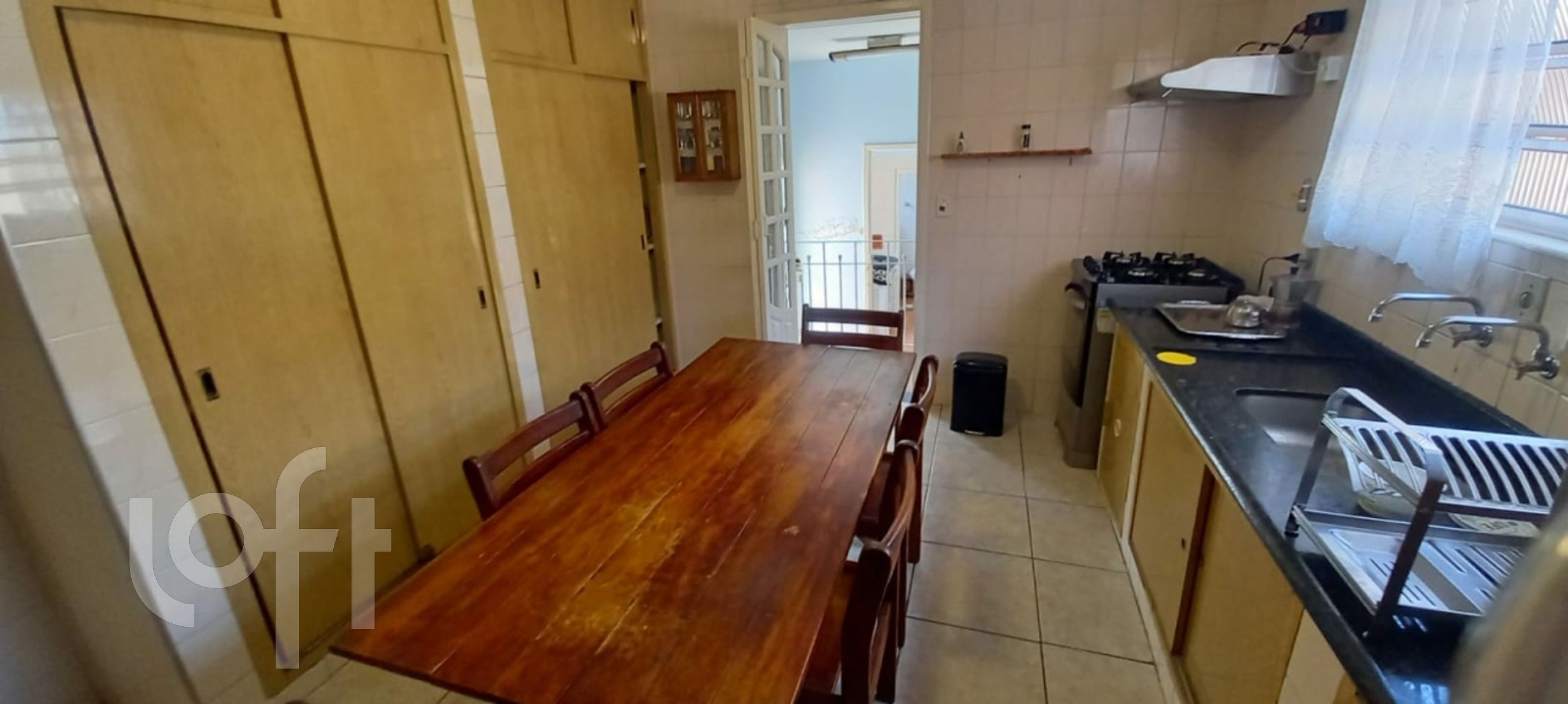 Casa à venda com 3 quartos, 231m² - Foto 11