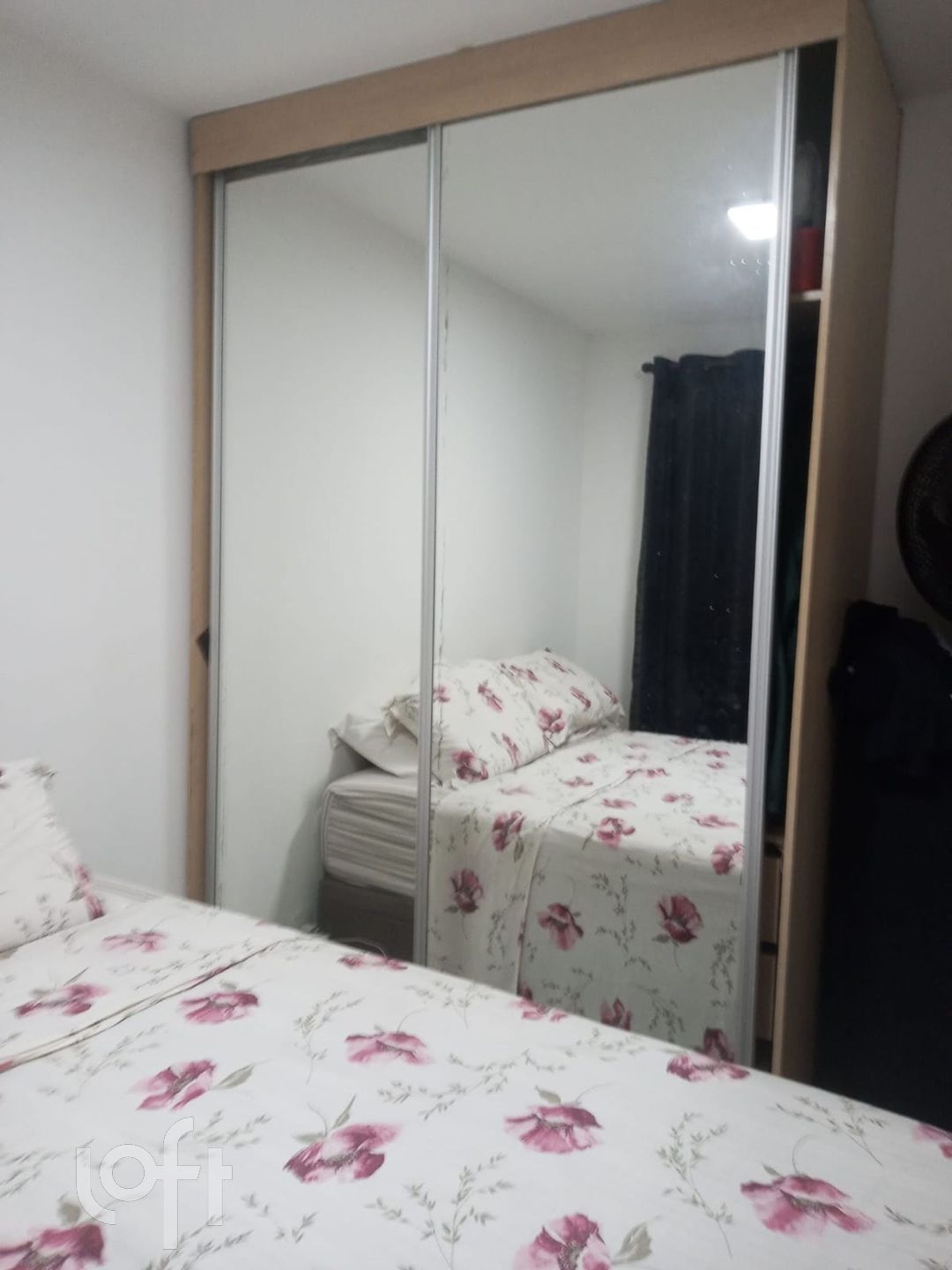 Apartamento à venda com 2 quartos, 42m² - Foto 2