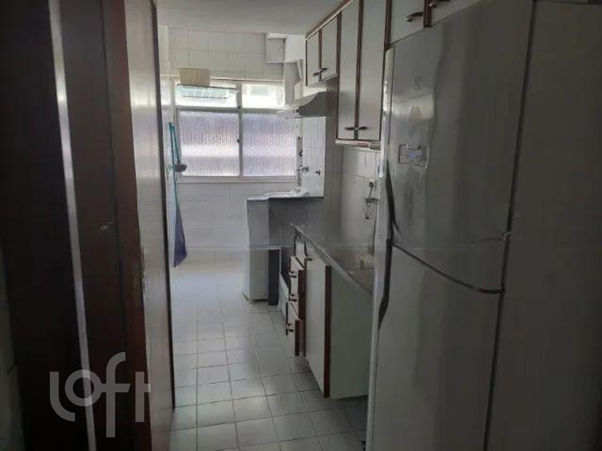 Apartamento à venda com 2 quartos, 64m² - Foto 12